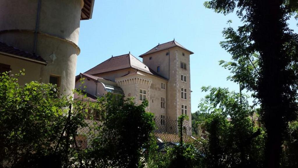 Tempologis - Chateau De La Rochette Fontaine  Εξωτερικό φωτογραφία